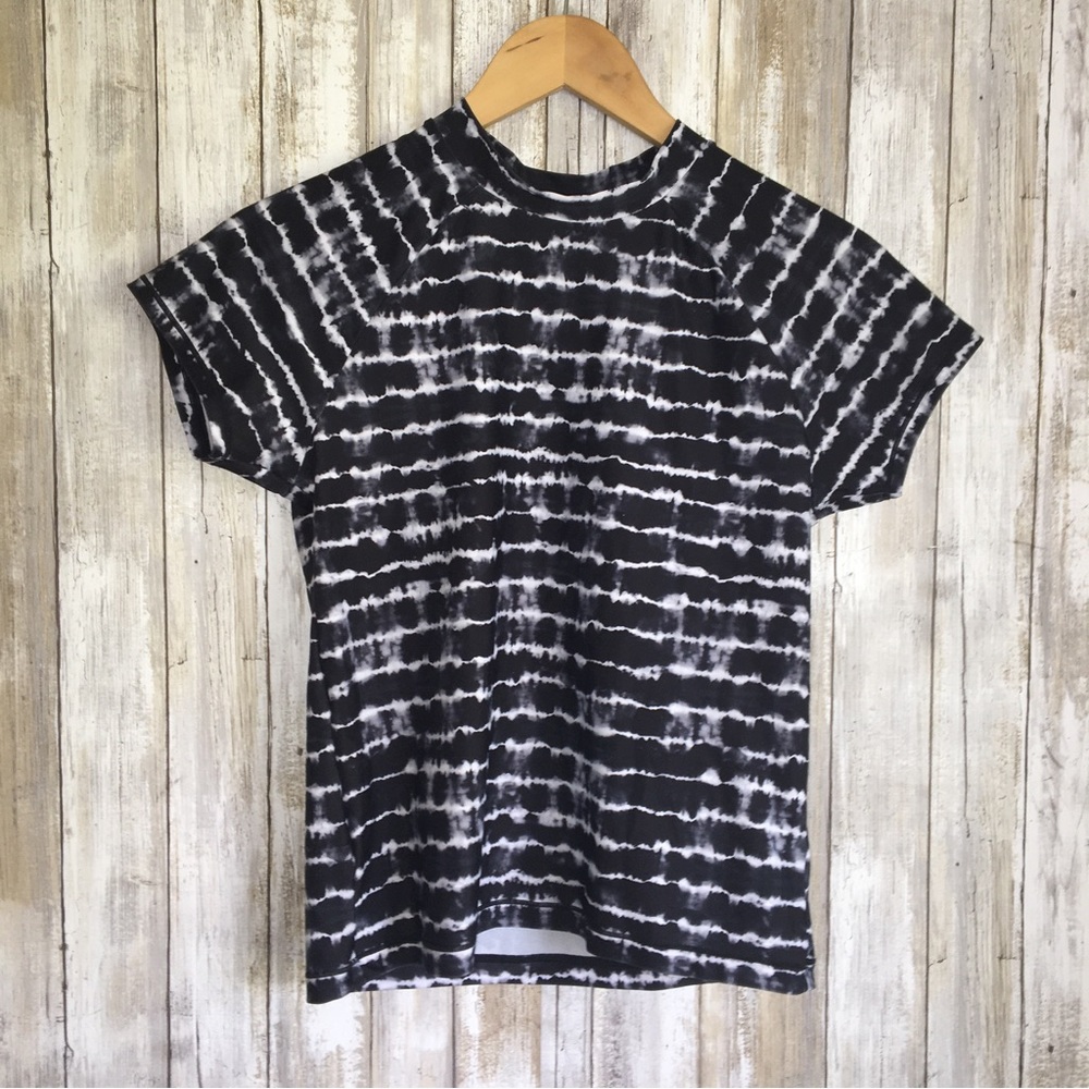 Athleta Kids Black & White Rashgaurd